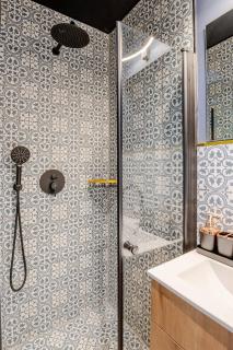 Bankim Urban Boutique Suite 307 by Shays Urban - 2