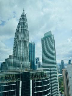 Sky Suites KLCC By Family Suites Stay - 0