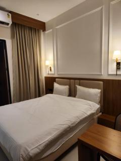 Hotel Manchester Royals LLP - 5