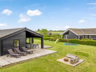 Holiday Home Ehmi - 750m from the sea by Interhome - 9