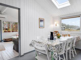Holiday Home Sannie - 500m from the sea by Interhome - 6