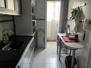 POCITOS - Amplio, cómodo y céntrico apartamento - Montevideo - 6