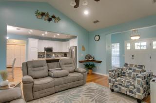 Peaceful Lake Escape w/ Dock in Coffee County - 4