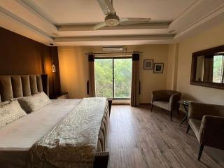Serene Comfort Suites - 3