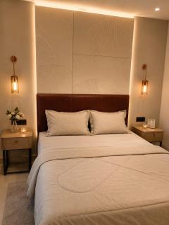 Urban Reverie Stays - 2