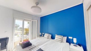 Modern 2 Bed 2 Bath Apartment, AC, WiFi, Pool Views - 2