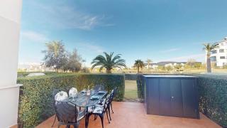 Modern 2 Bed 2 Bath Apartment, AC, WiFi, Pool Views - 8