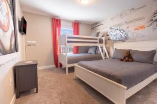 Charming 4BR with Private Heated Pool & BBQ Grill - 8