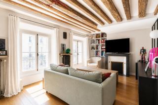 Haussmannian Flat - Saint-Germain & Invalides - 4