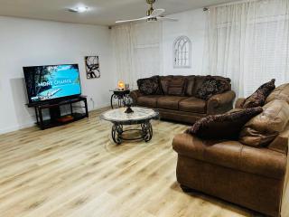 Modern 3 Bed Room, 2 Full Bath, Perfect for FIFA 2026 - 8