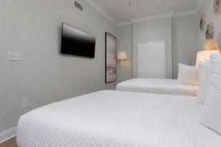Phoenix Gulf Tower 1801 condo - 8