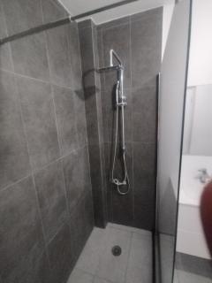 Cozy Stay Floresti - 4