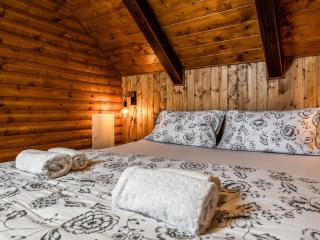 Chalet Cozy Bear Cabin by Interhome - 2