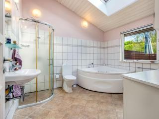 Holiday Home Amina - 500m from the sea by Interhome - 5