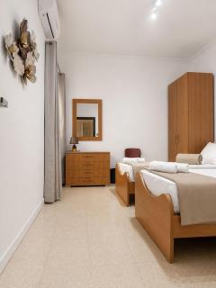 Vilhena House - Sleeps 5 - Walk to Valletta - 1
