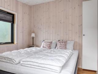Holiday Home Sharina - 320m to the fjord by Interhome - 3