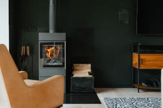 Hemlock Cliffhouse - Secluded with Stunning Views - 9