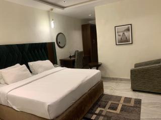 Adwels Hotel&Suites - 1