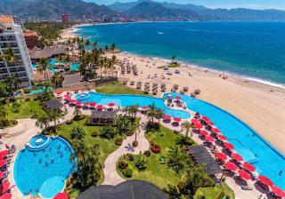 Gran Venetian Resort Stay Oceanfront by Monyxbnb - 0