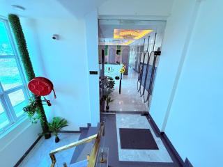 Hotel Purple Lotus Suites - 2