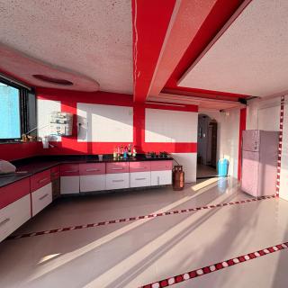 Rooftopwaves penthouse - 3