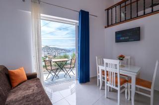 Crown Deluxe Apartments - 2