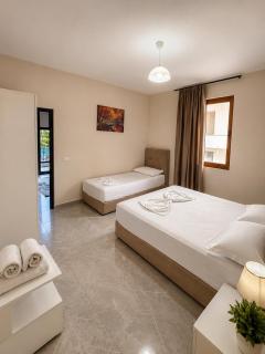Molla Hotel Restorant - 5