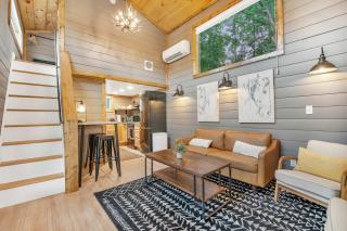 3 Cabins Sleeps 18 - Private Hot Tubs Near Chatt - 9