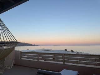 Sea View Apartment - 9