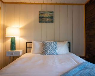 Jay Cloud Cabin - Cozy Retreat by Jay Peak Resort - 5
