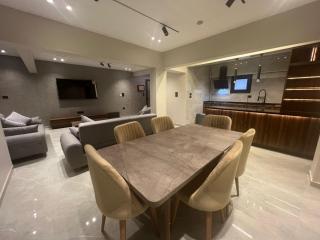 Sheraton Flat - 0