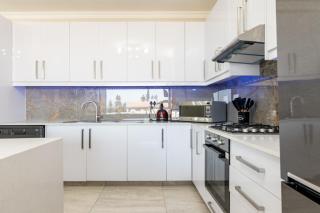 Shanthi Apartment 3 - 9