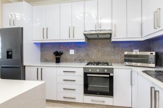 Shanthi Apartment 8 - 4