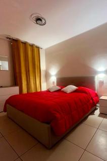 Caraceni Apartaments 2 - 4