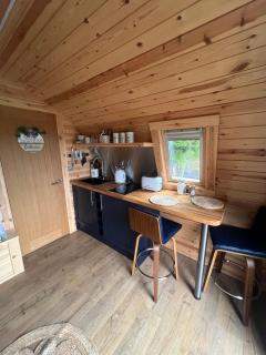 Luxury Mountain View Cabin with Hot Tub - 4