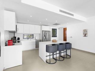 Beacon Hill Hideaway Luxury Condo in Simpson Bay - 7