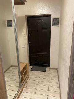 Luxury Melnyka Apartments - 8