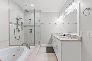 Gulf View Balconies! 3 Story Townhome With 4 Bedrooms, 4 Bathrooms! Sleeps 12 - 3