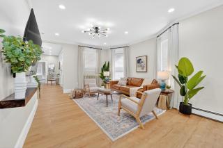 Spacious 5 BR Boston Home near Train & Parking - 8