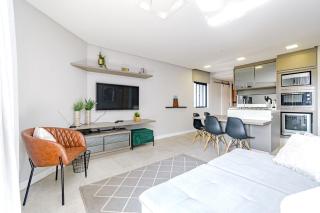 Apartamento com Varanda e Ar no Centro de Blumenau - 5