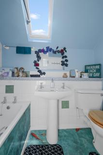 Central Inverness Home for 4 Near River Ness & Station - 3