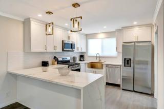 Family-friendly home w/ huge backyard & Hot Tub! - 9