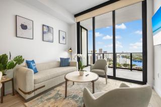 72 Park Oceanfront Condo with Beach Access - 3