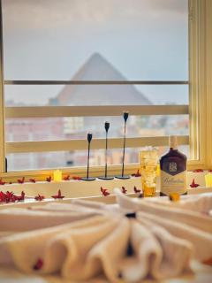 R tower Pyramids View - 6