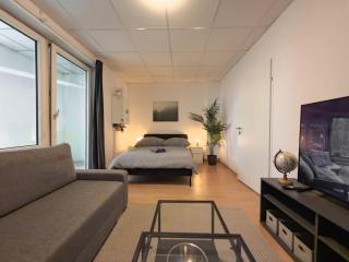Elegant 3-bedroom Flat near Messe Wien and Old City - 0