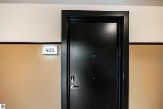 Trailside Retreat 405 2BR Condo Balcony Near Downtown TART Trail - 9