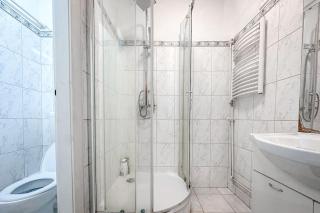 Warm 2 bedroom Apartment only 15 minutes to Center - 1