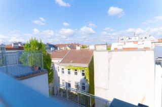 Luxury Penthouse 2-floors with Private Terrace near Prater and Center. - 3