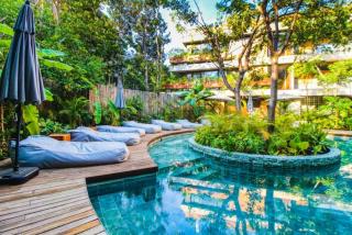 Stylish Tulum Studio w Pool Balcony Sleeps 4 - 2