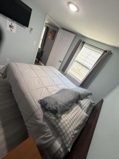Modern Family Retreat Near Lake And Wineries - 2